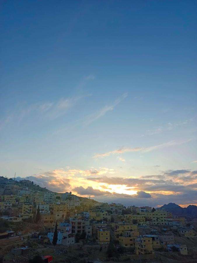 Local Home Wadi Musa Dış mekan fotoğraf